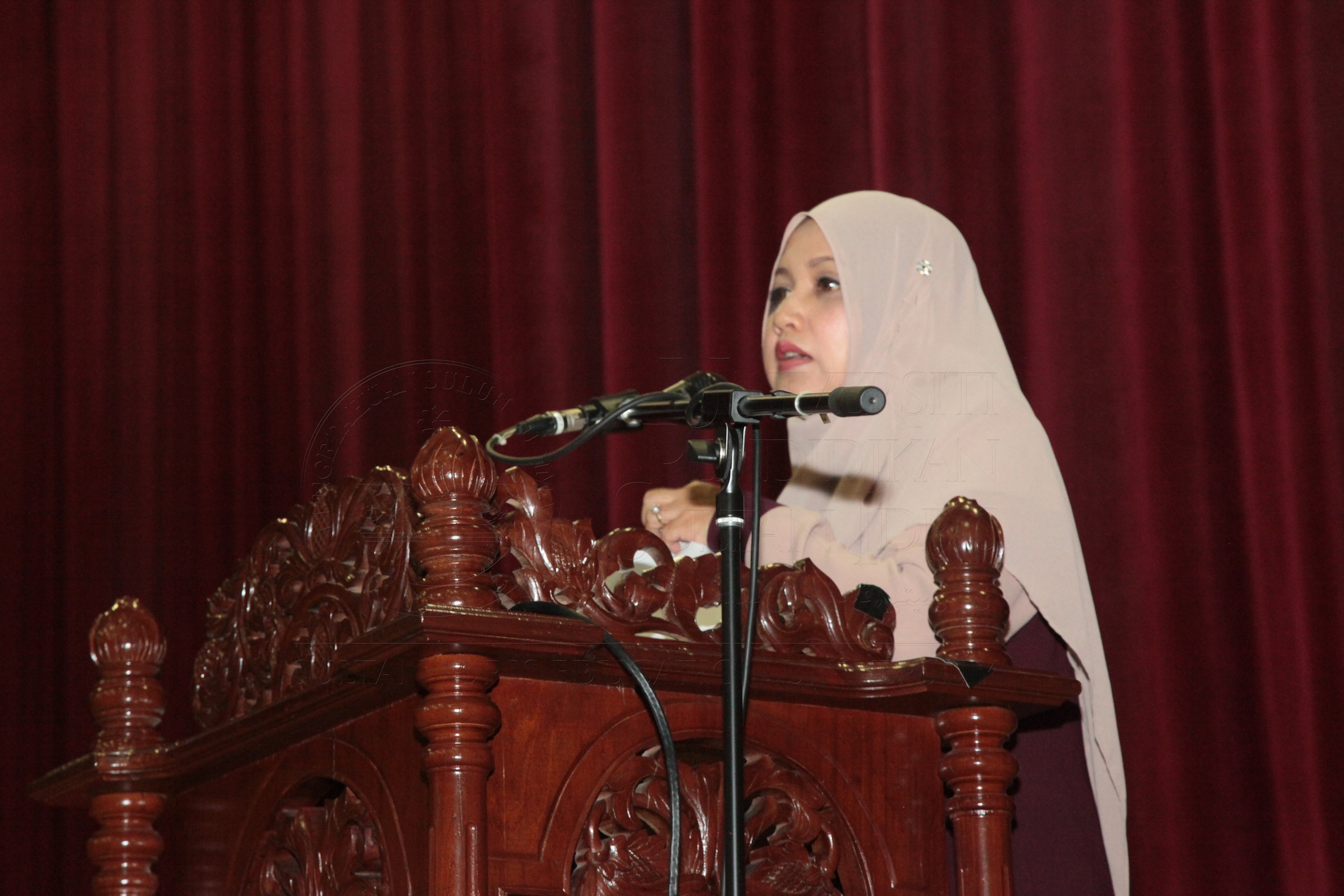 PRO16 16 siswazah IMG 0193